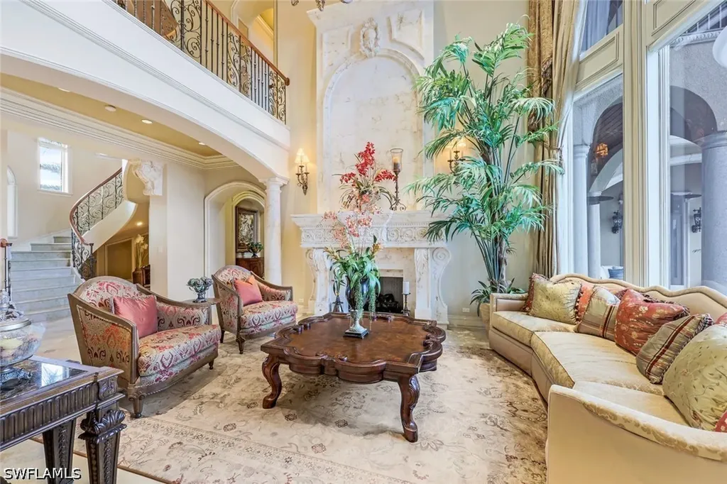 580 S Heathwood Drive Marco Island FL 34145