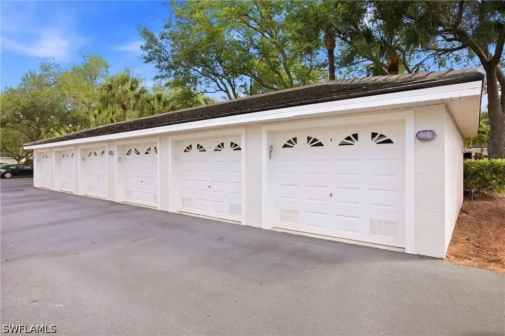 3431 Pointe Creek Court Bonita Springs FL 34134