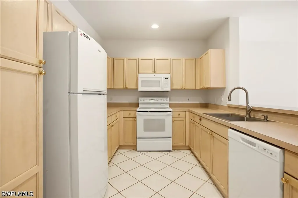 3431 Pointe Creek Court Bonita Springs FL 34134
