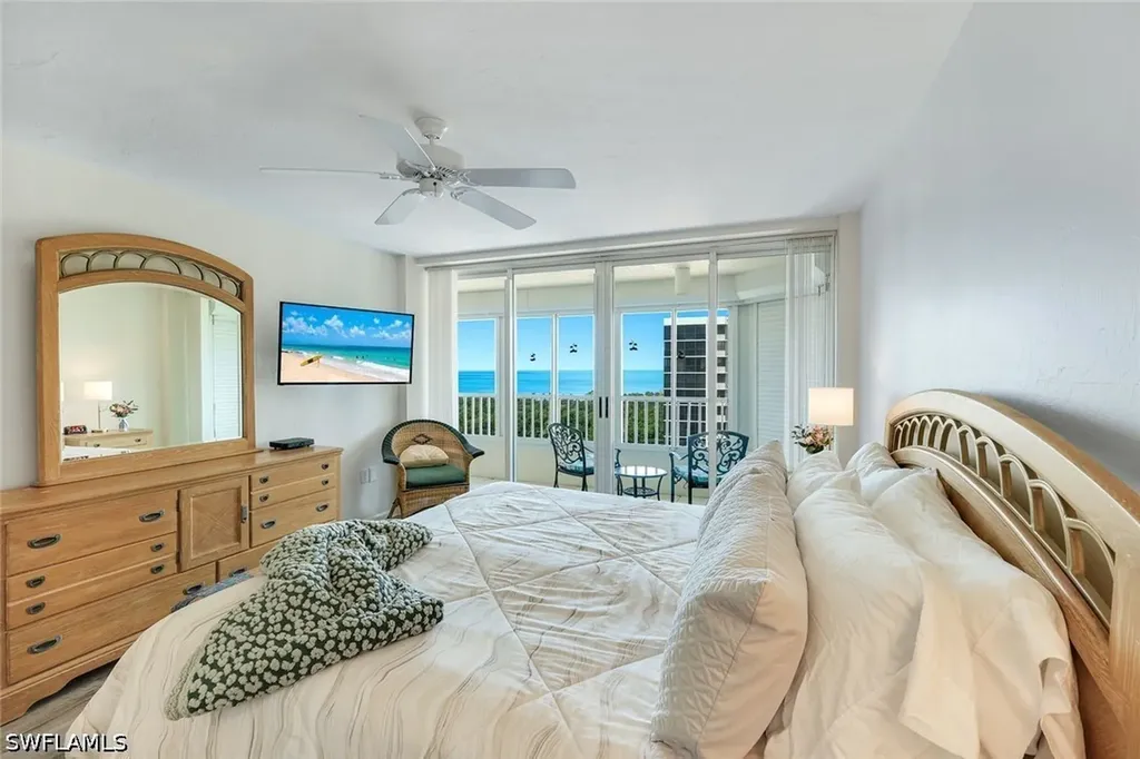 21 Bluebill Avenue Naples FL 34108
