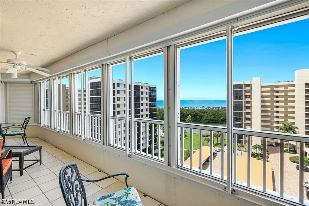 21 Bluebill Avenue Naples FL 34108