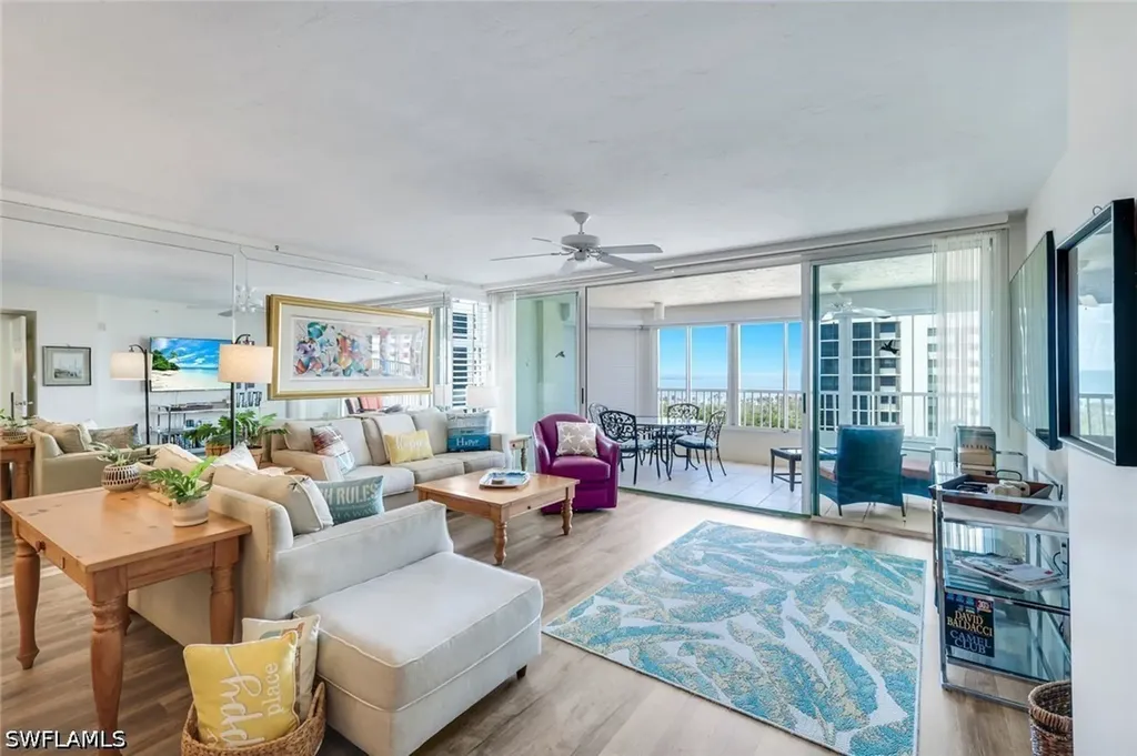 21 Bluebill Avenue Naples FL 34108