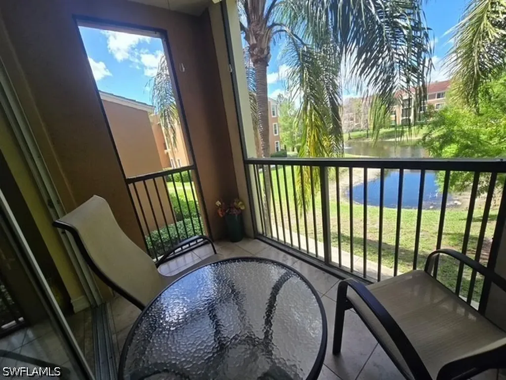 1210 Reserve Way Naples FL 34105