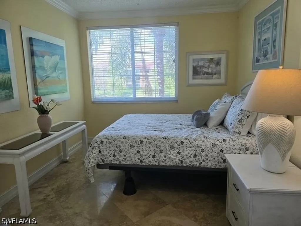 1210 Reserve Way Naples FL 34105
