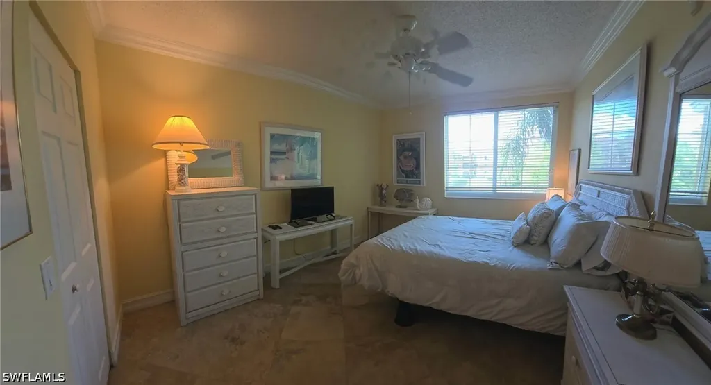 1210 Reserve Way Naples FL 34105