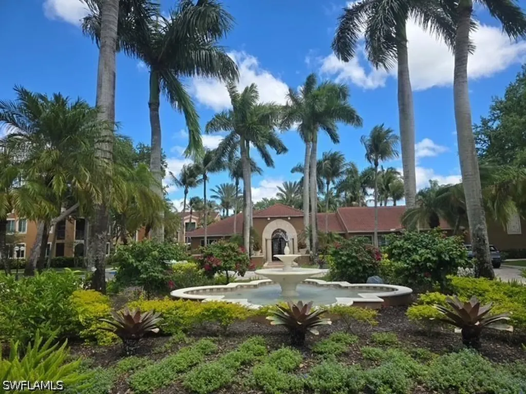 1210 Reserve Way Naples FL 34105