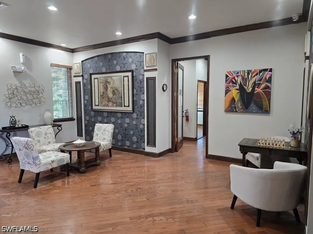 1210 Reserve Way Naples FL 34105