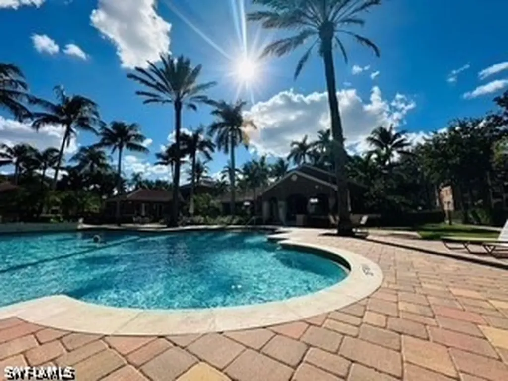 1210 Reserve Way Naples FL 34105
