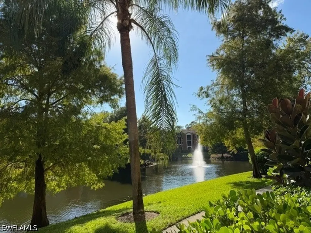 1210 Reserve Way Naples FL 34105
