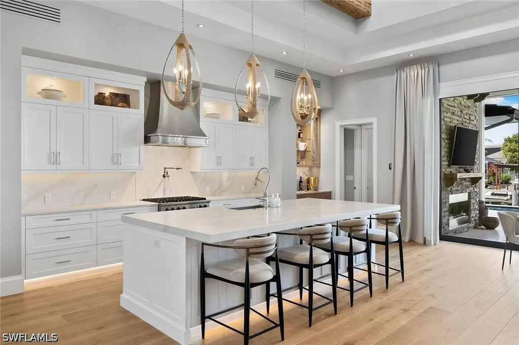 1850 Kingfish Road Naples FL 34102