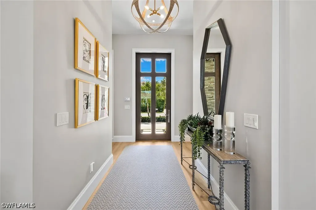 1850 Kingfish Road Naples FL 34102