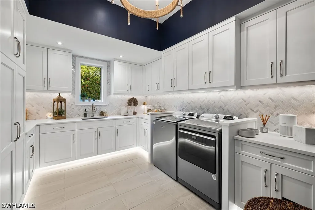 1850 Kingfish Road Naples FL 34102
