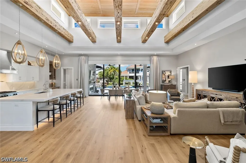 1850 Kingfish Road Naples FL 34102