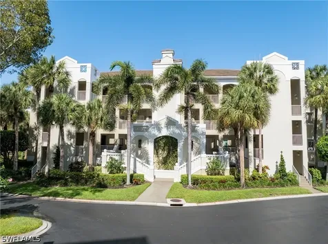 7686 Pebble Creek Circle Naples FL 34108