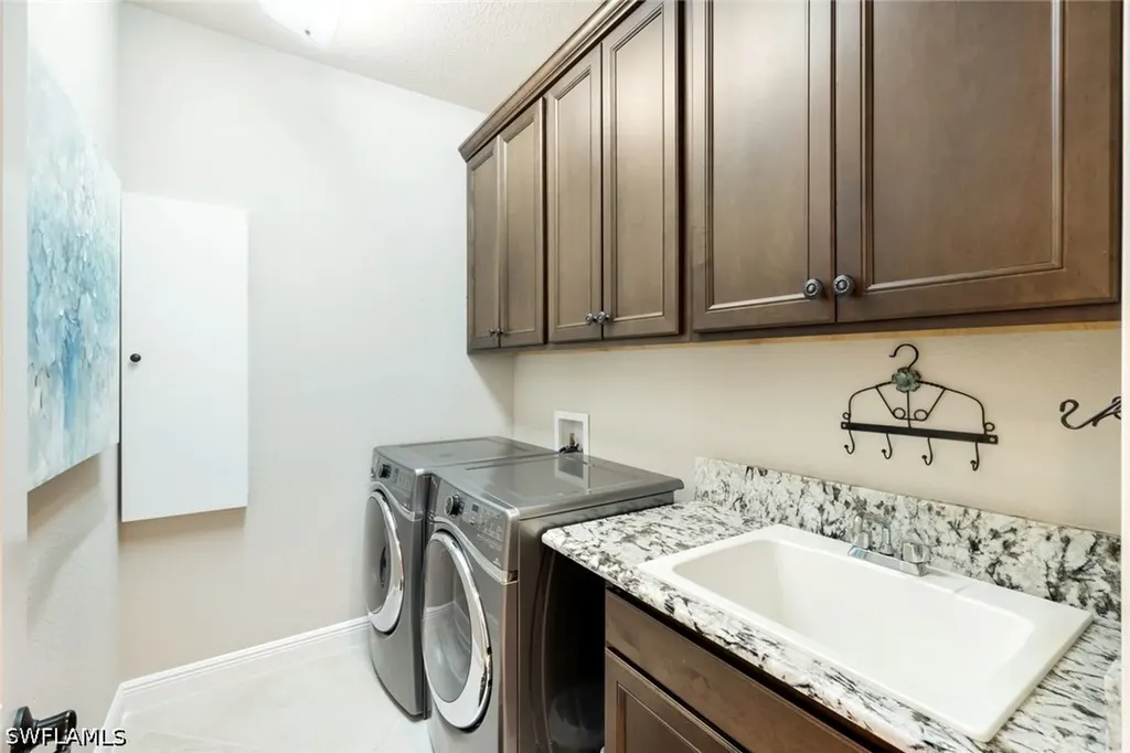 9928 Casabella Way Bonita Springs FL 34135