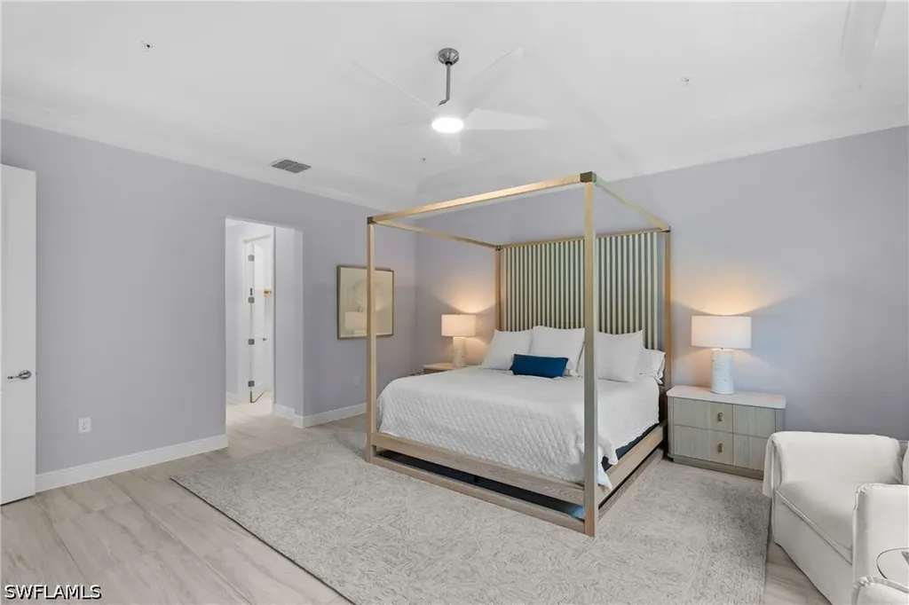 2488 Breakwater Way Naples FL 34112