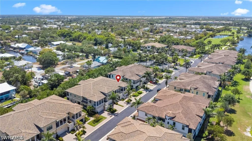 2488 Breakwater Way Naples FL 34112
