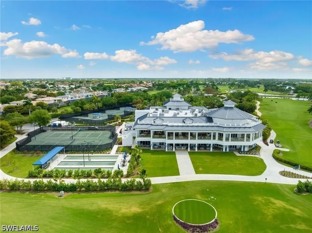 2488 Breakwater Way Naples FL 34112