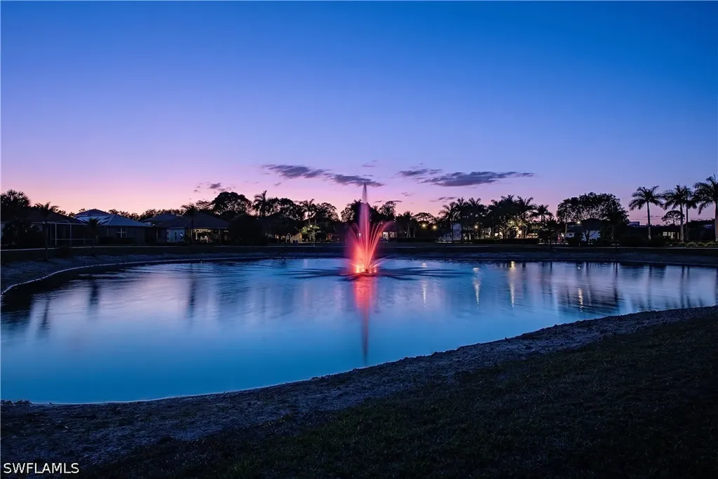 2844 Coco Lakes Drive Naples FL 34105