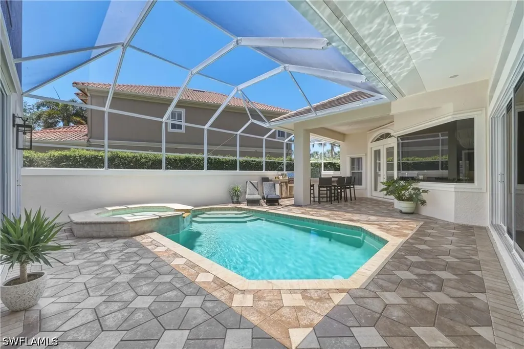 2844 Coco Lakes Drive Naples FL 34105