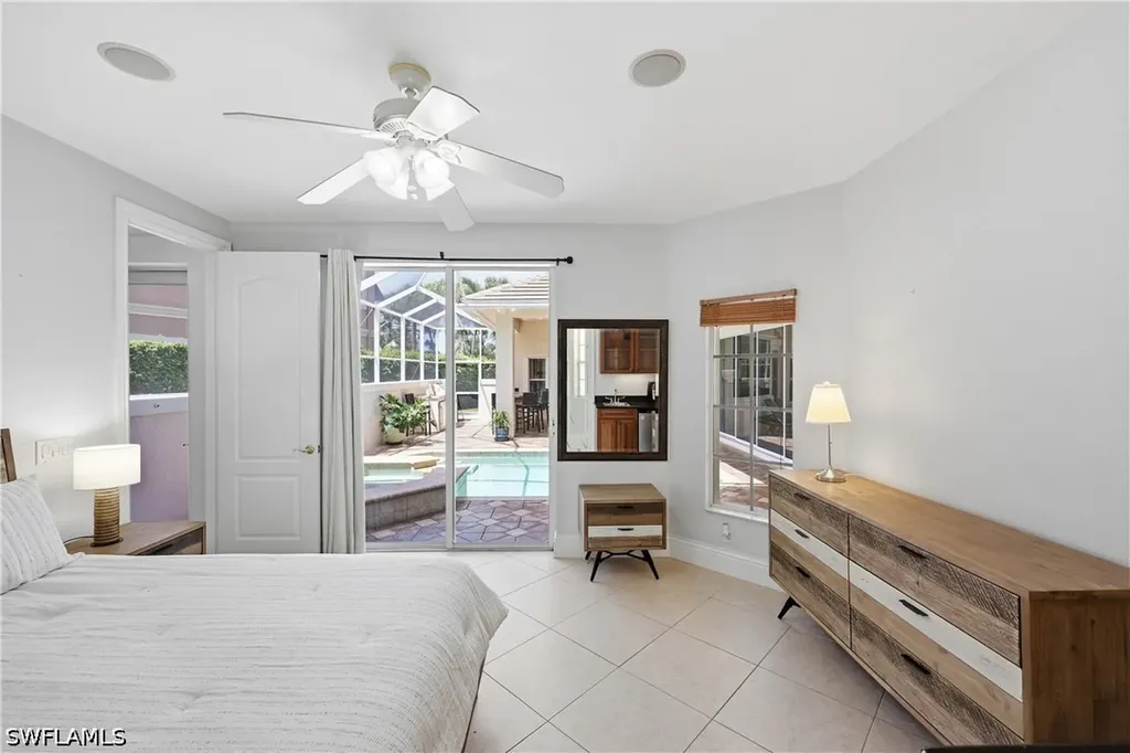 2844 Coco Lakes Drive Naples FL 34105