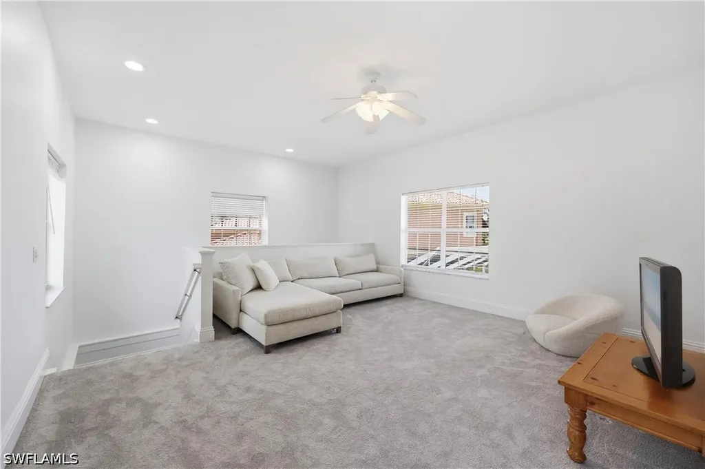 2844 Coco Lakes Drive Naples FL 34105