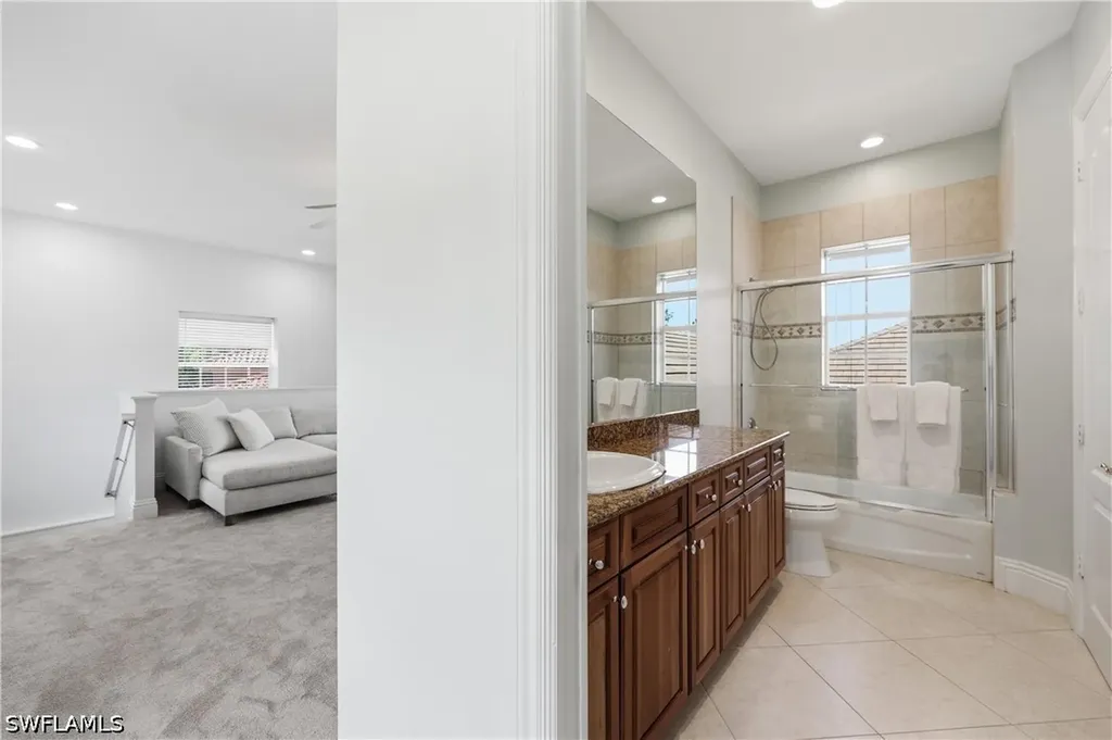 2844 Coco Lakes Drive Naples FL 34105