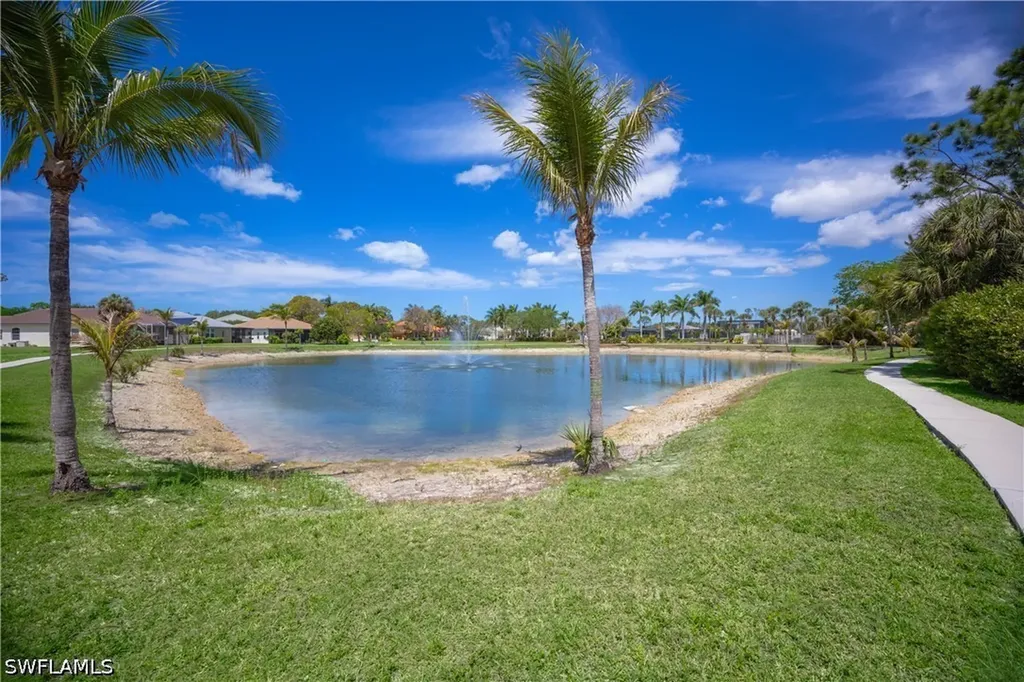 2844 Coco Lakes Drive Naples FL 34105