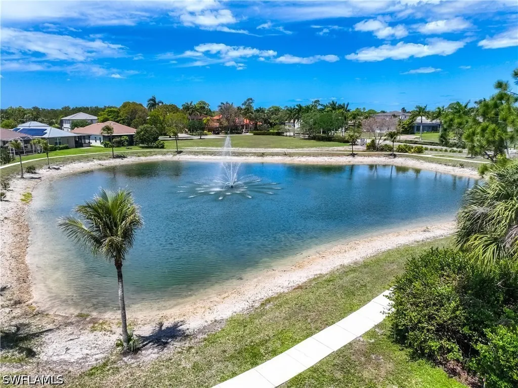 2844 Coco Lakes Drive Naples FL 34105
