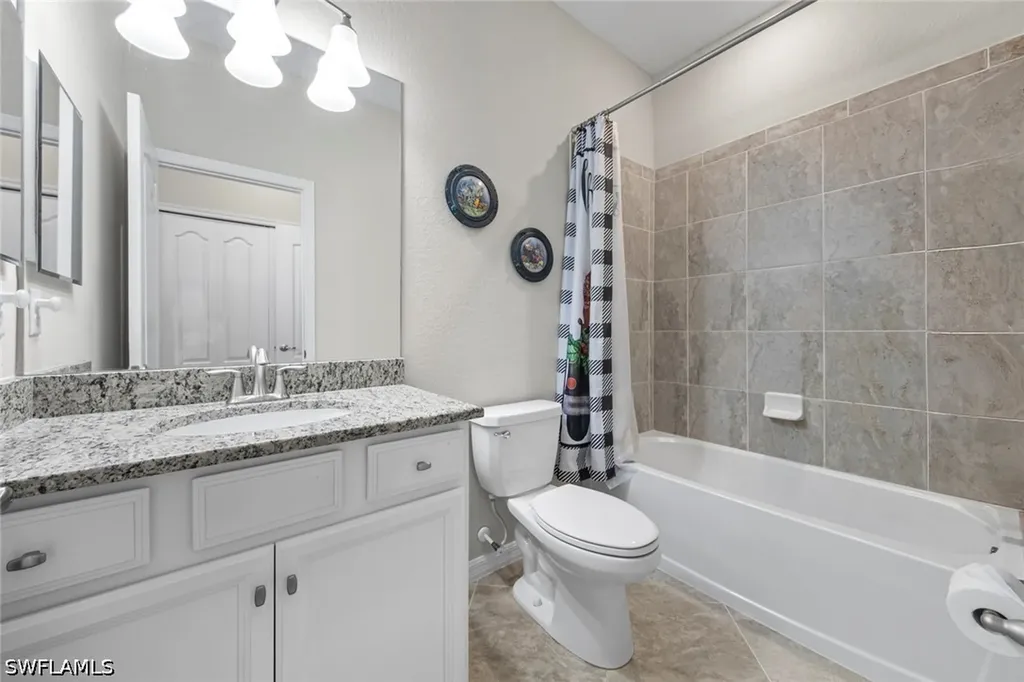 2151 Vermont Lane Naples FL 34120