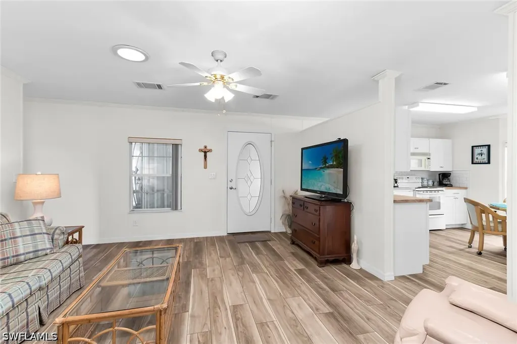 33 Monaco Terrace Naples FL 34112