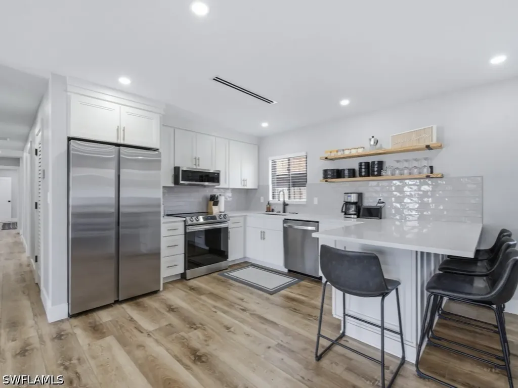 595 99th Avenue N Naples FL 34108