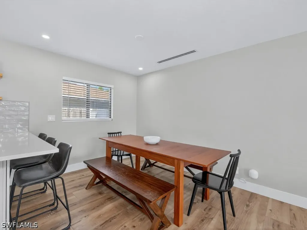 595 99th Avenue N Naples FL 34108