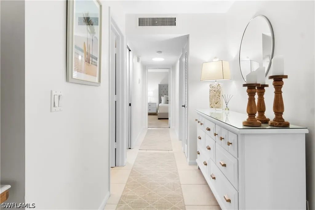 290 4th Street S Naples FL 34102