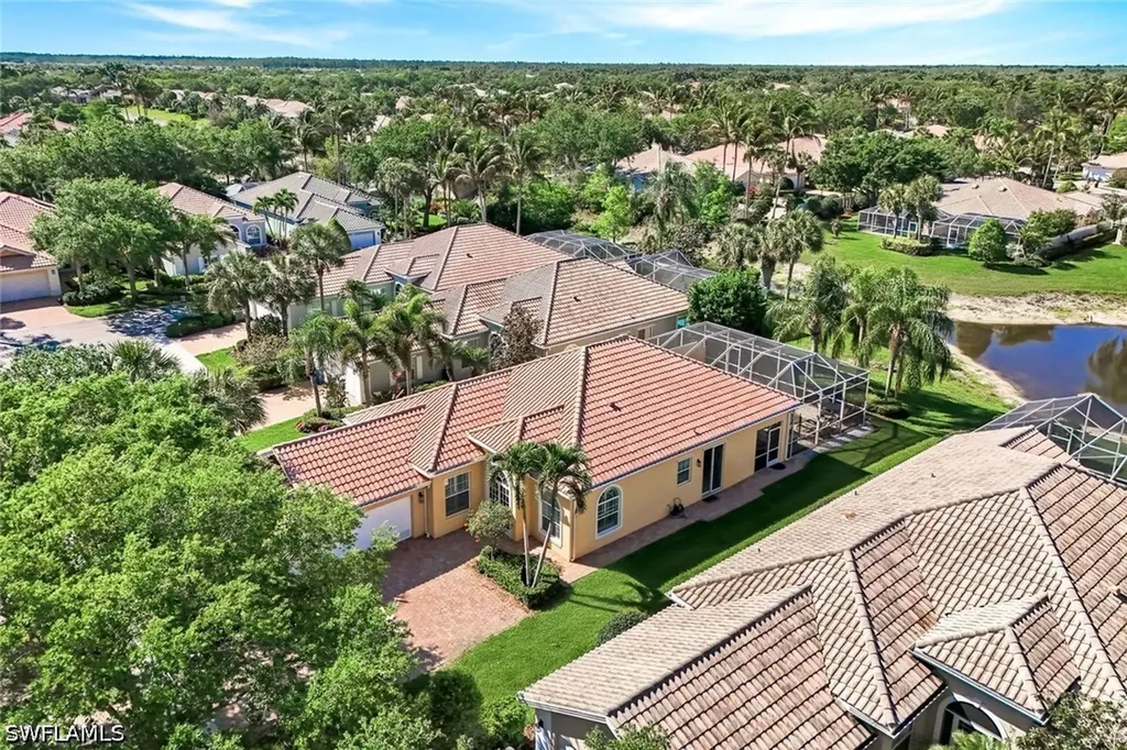 28032 Eagle Ray Court Bonita Springs FL 34135