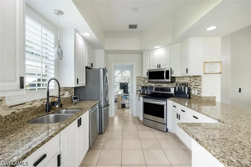 28032 Eagle Ray Court Bonita Springs FL 34135