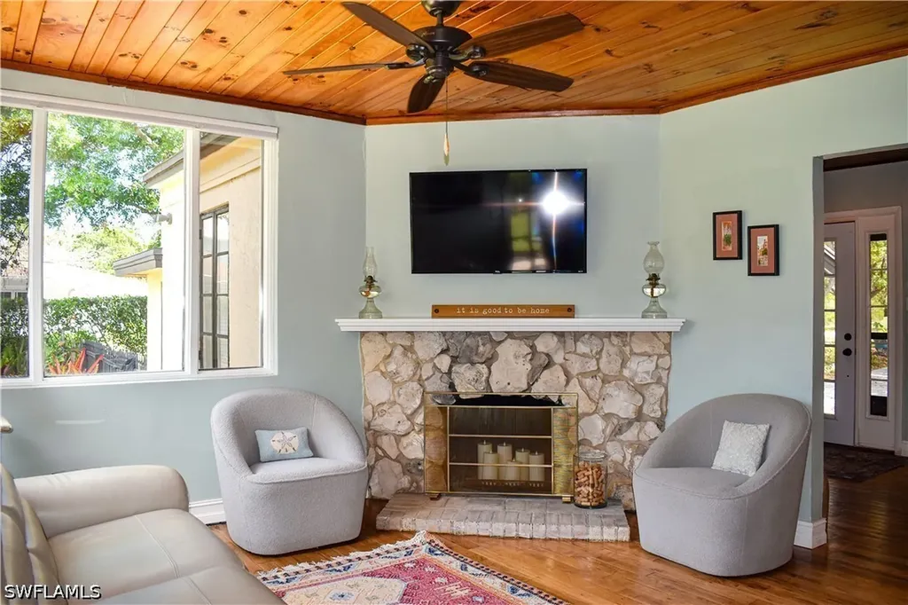 27213 Rio Vista Circle Bonita Springs FL 34135