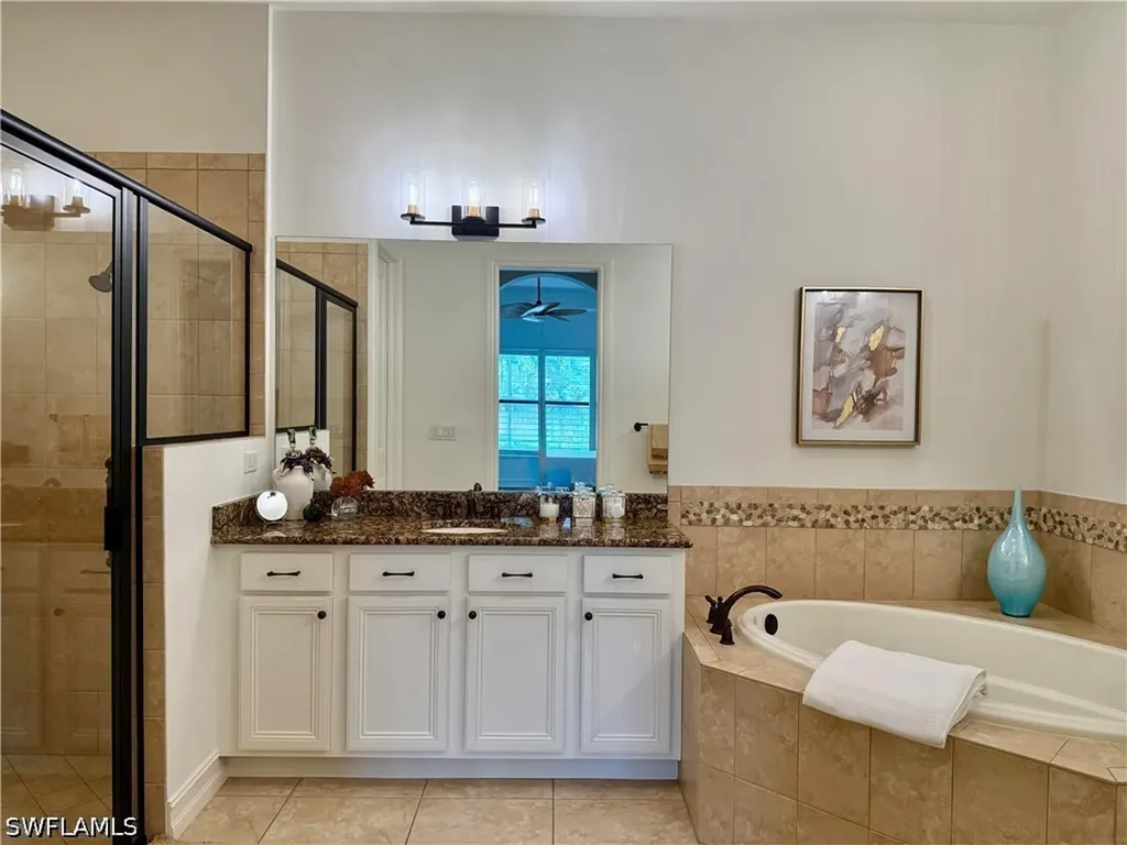 7476 Moorgate Point Way Naples FL 34113