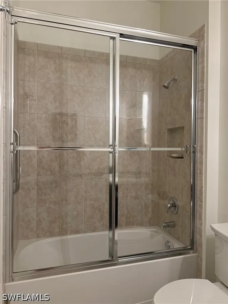 7476 Moorgate Point Way Naples FL 34113