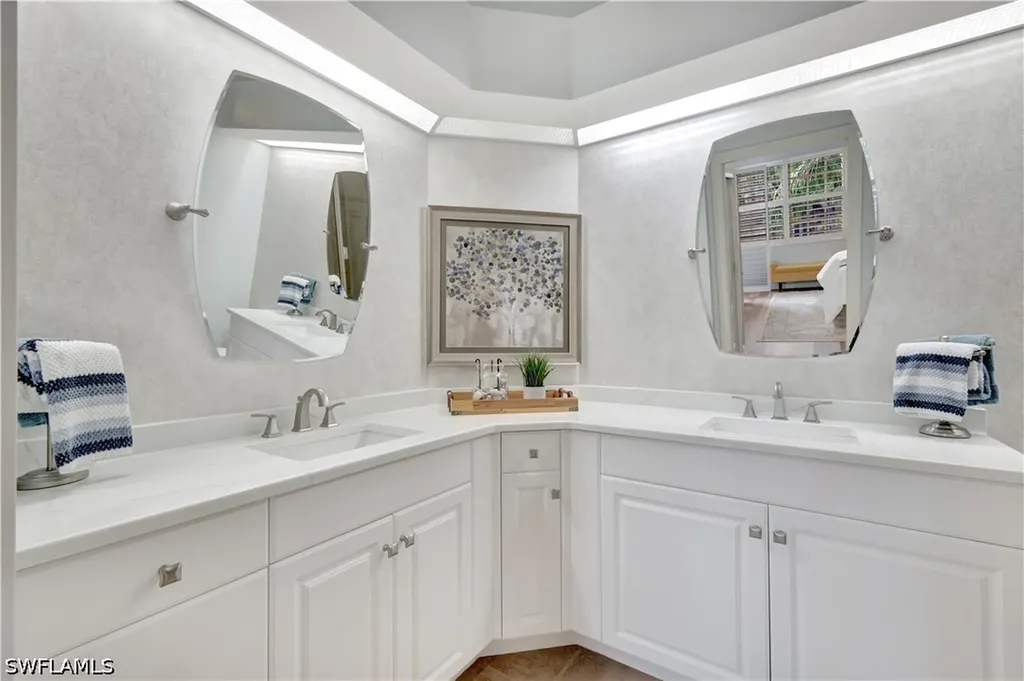 8661 Piazza Del Lago Circle Estero FL 33928
