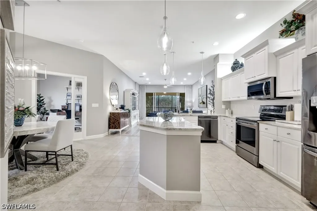 8661 Piazza Del Lago Circle Estero FL 33928