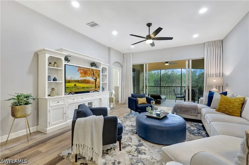 8661 Piazza Del Lago Circle Estero FL 33928