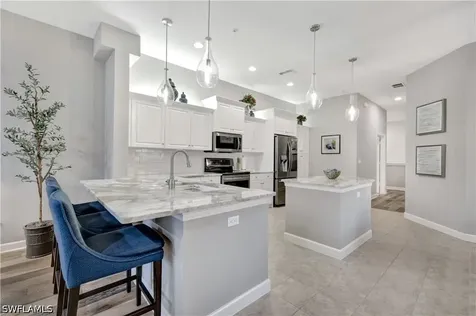 8661 Piazza Del Lago Circle Estero FL 33928