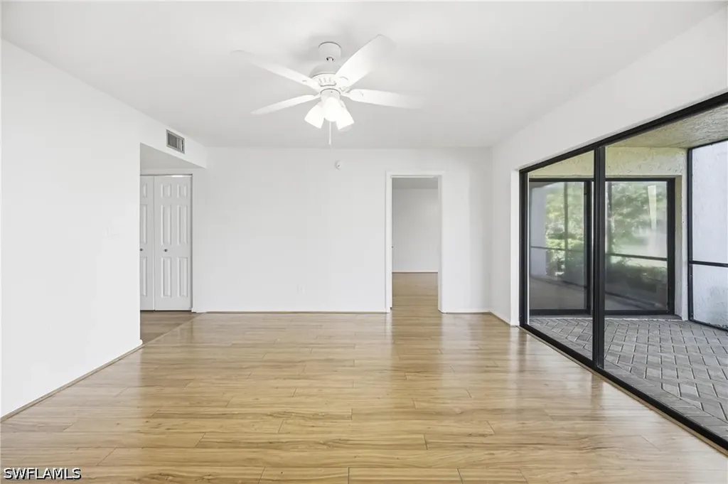 517 Lake Louise Circle Naples FL 34110