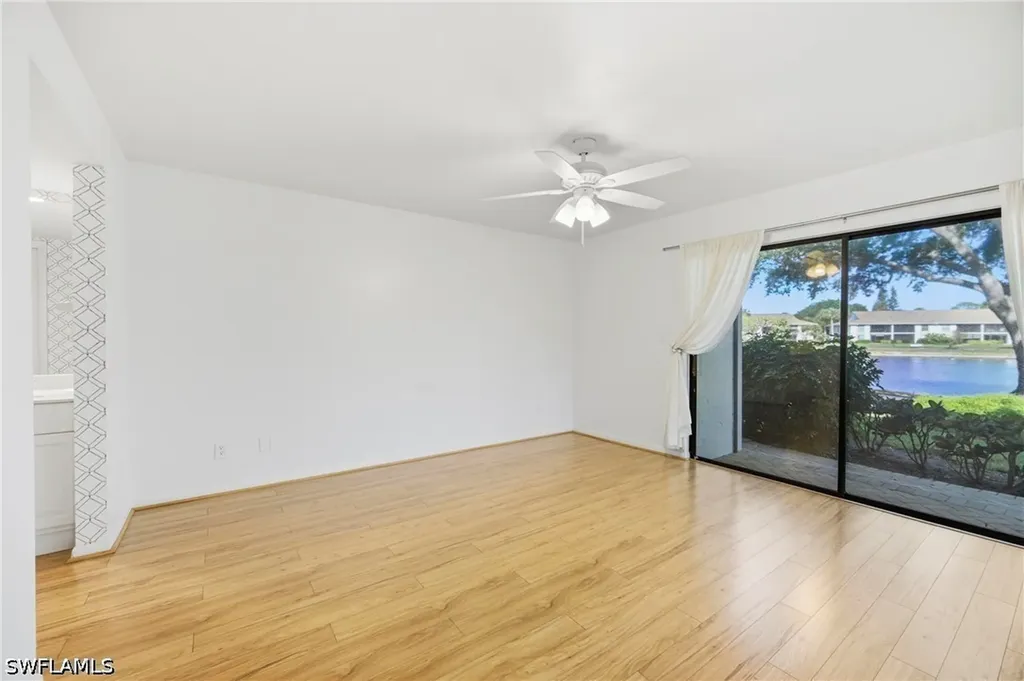 517 Lake Louise Circle Naples FL 34110
