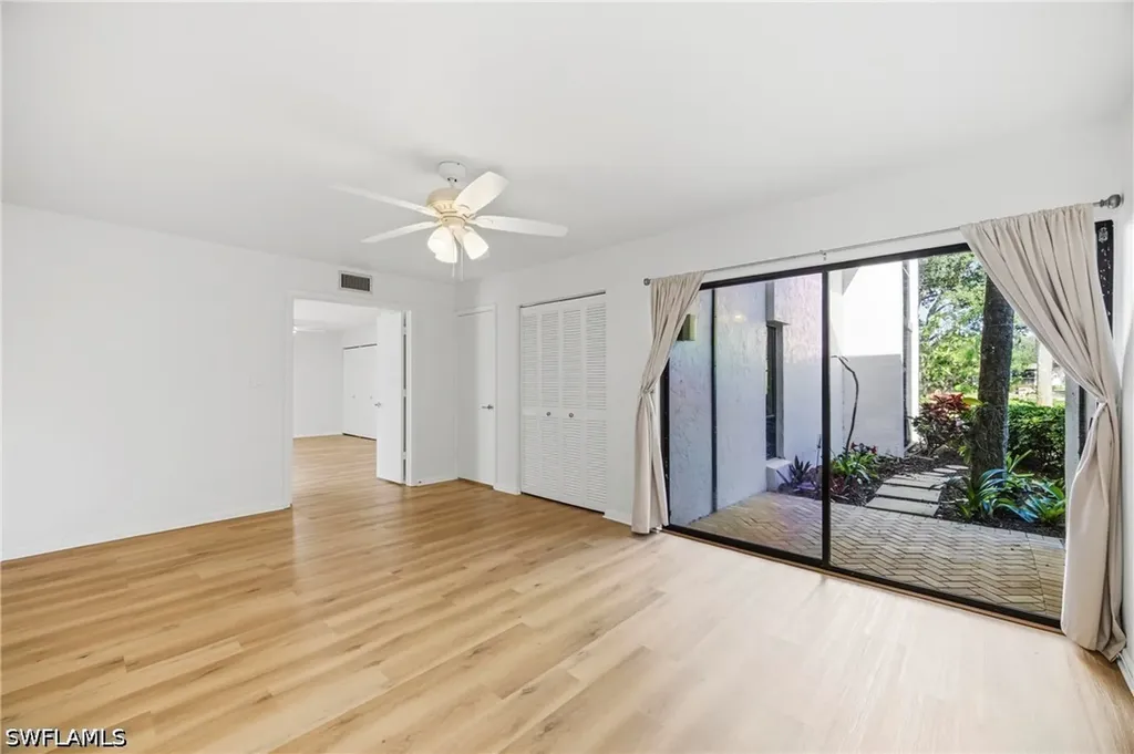 517 Lake Louise Circle Naples FL 34110