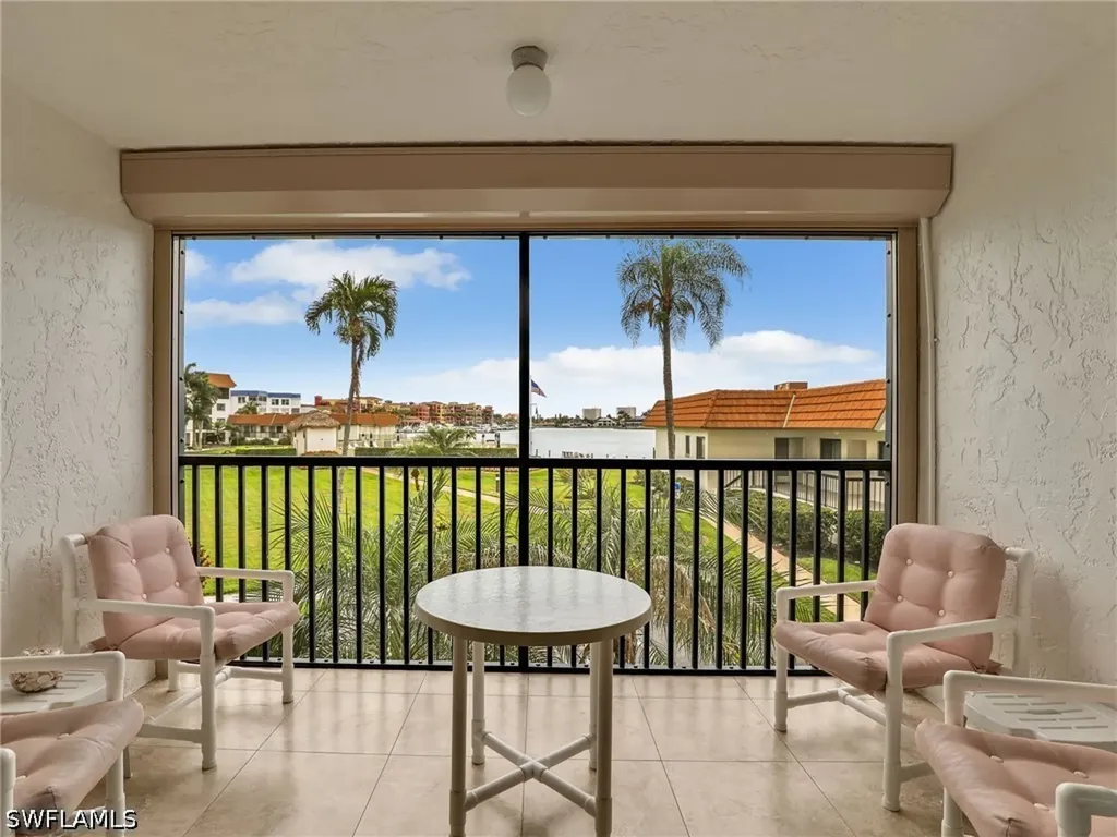 750 W Elkcam Circle Marco Island FL 34145