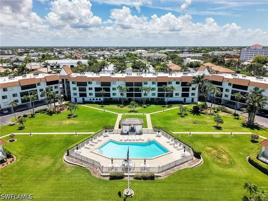 750 W Elkcam Circle Marco Island FL 34145
