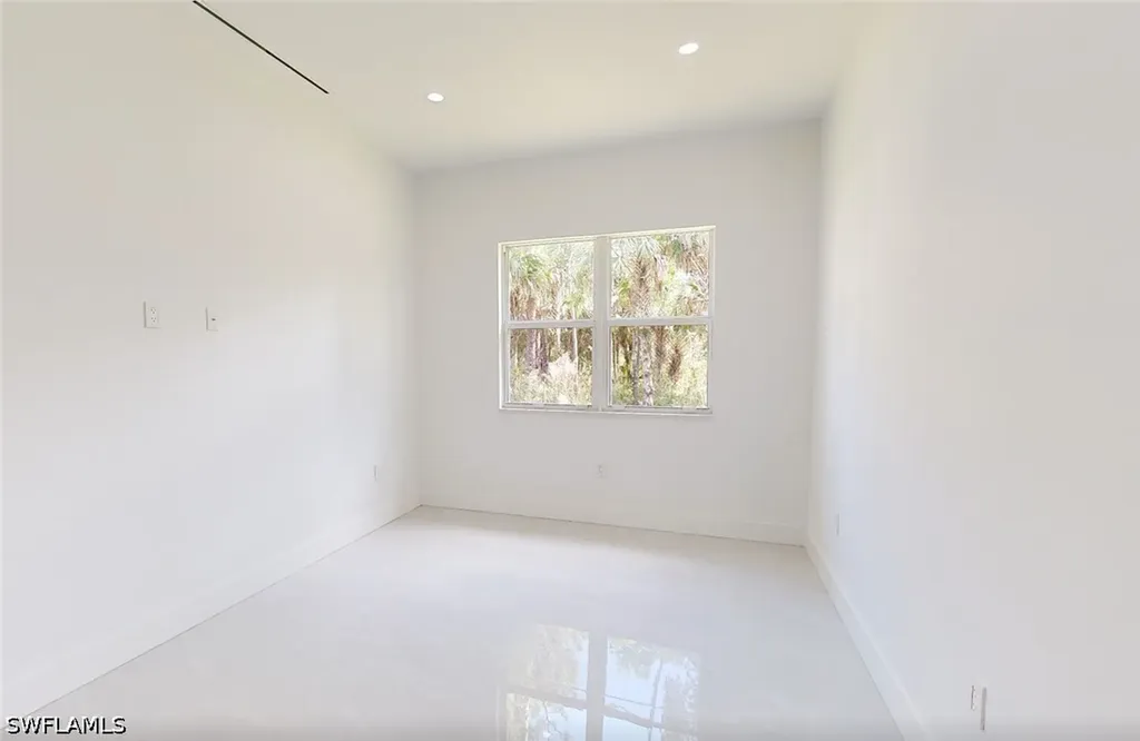 3762 32nd Avenue SE Naples FL 34117