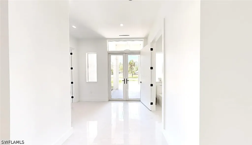 3762 32nd Avenue SE Naples FL 34117